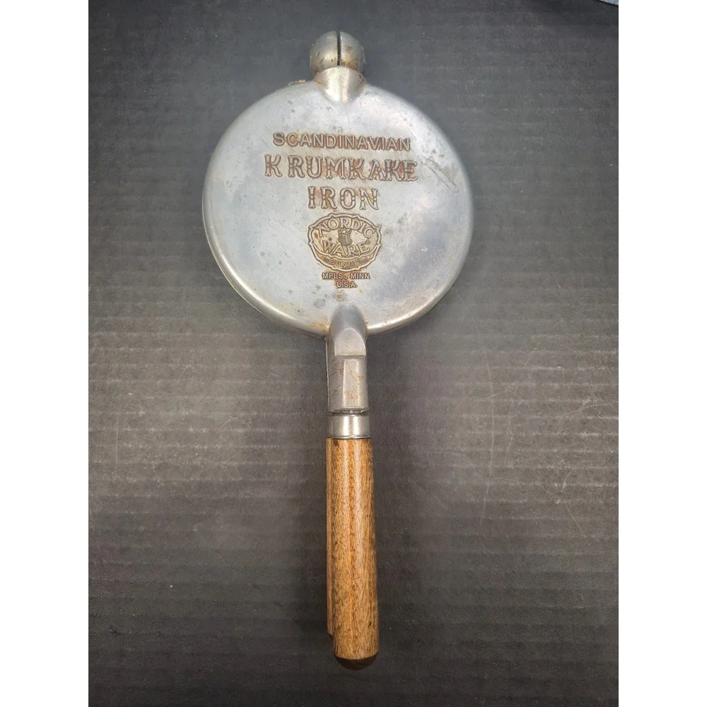 Nordic Ware vintage nordic